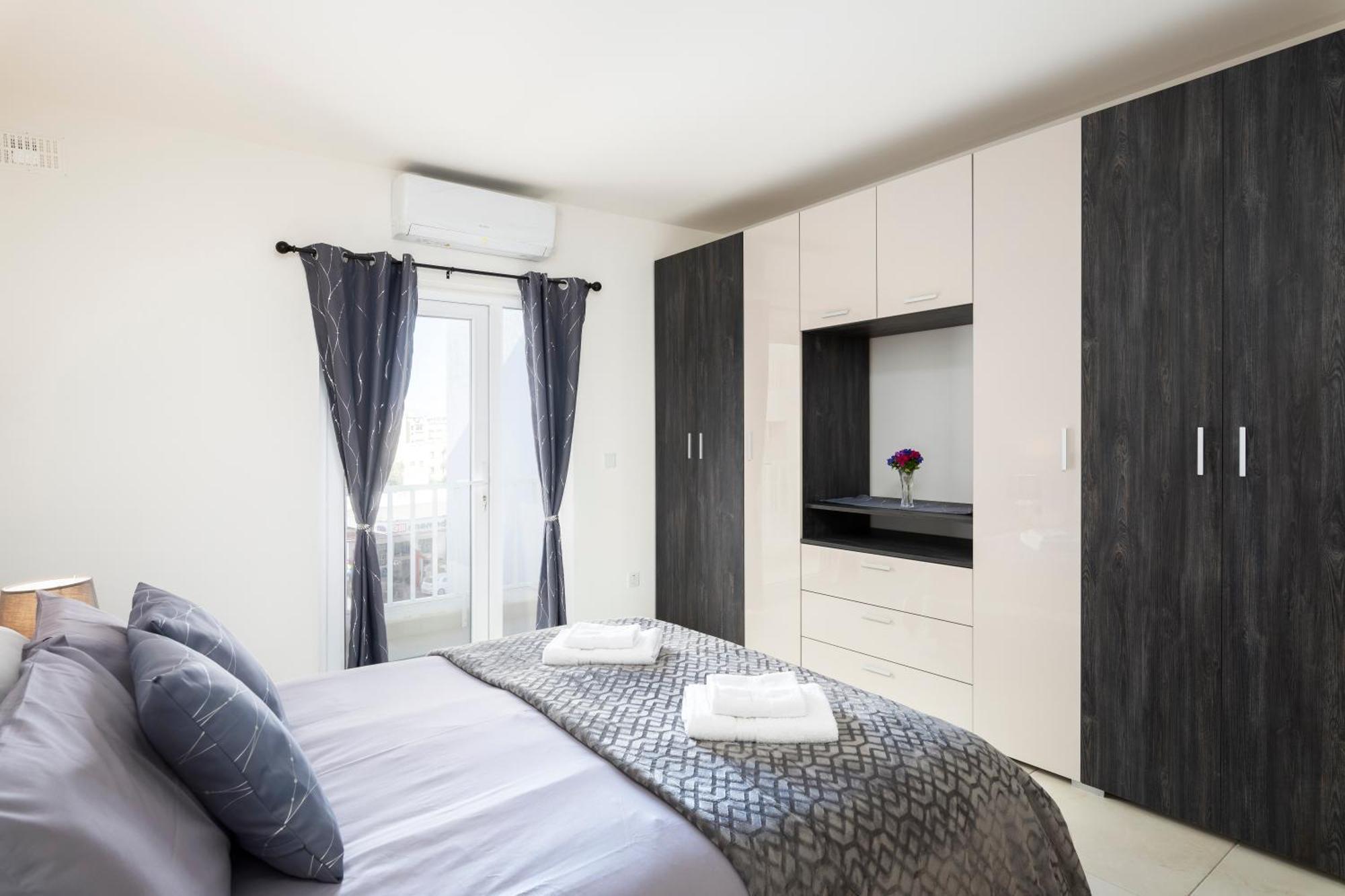 Modern & Spacious 2Br Apartment With Country Views - Close To Xemxija Bay San Pawl il-Baħar Extérieur photo