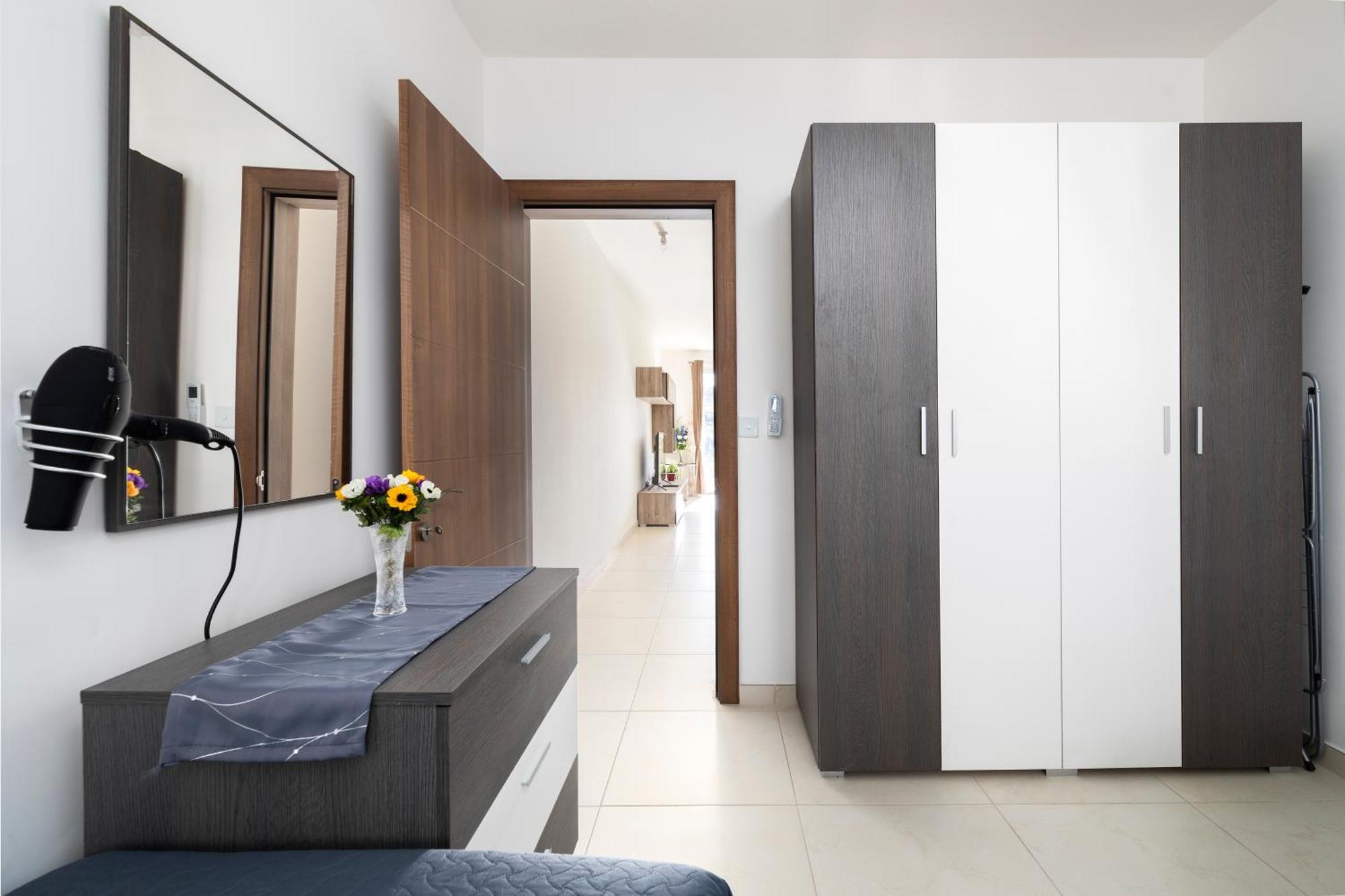 Modern & Spacious 2Br Apartment With Country Views - Close To Xemxija Bay San Pawl il-Baħar Extérieur photo